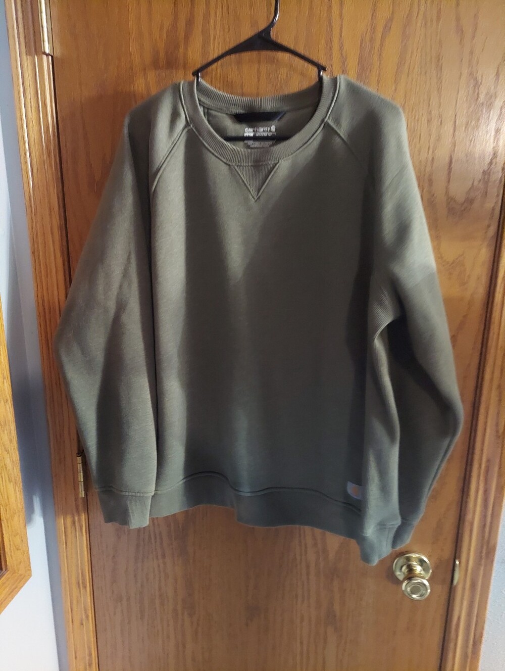 Carhartt Women’s Olive Green Sleeve Logo Crewneck Sweatshirt XXL (20) TS4410-W